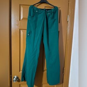 Hunter Green Scuba Scrub Bottoms - Medium Size